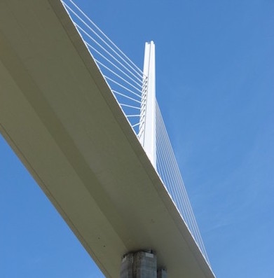 millau viaduct mirror